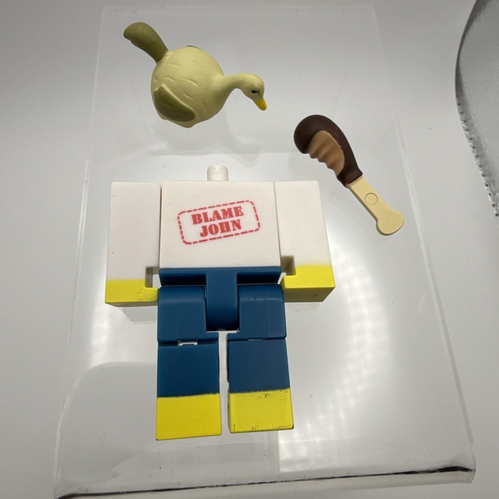 ROBL0X Blame John SHEDLETSKY Series 1 Figure Bird Hat Turkey Leg NO Head No Code - Picture 1 of 16